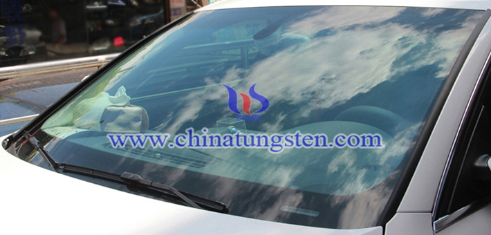 隔熱車窗玻璃用深藍(lán)色納米氧化鎢圖片
